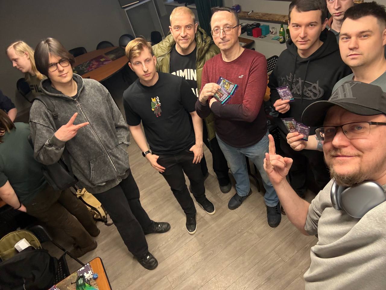 Modern 14 марта — групповое фото 10 участников